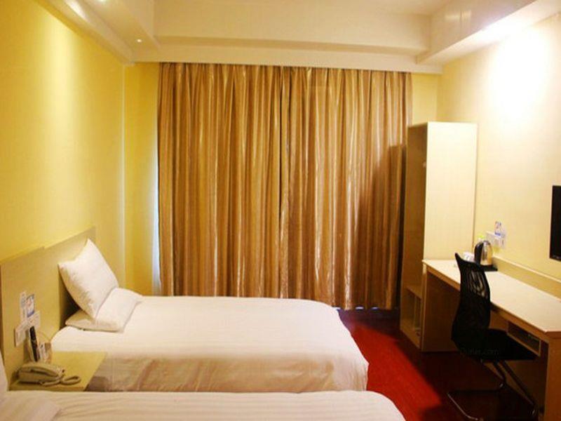 Hanting Hotel Hangzhou Wushan Square Branch 外观 照片